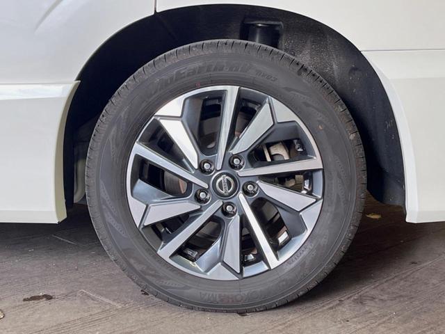 セレナ ハイウェイスターＶ　純正１０型ナビ　禁煙車　全周囲カメラ　プロパイロット　衝突被害軽減システム　レーダークルーズ　コーナーセンサー　両側電動スライドドア　スマートキー　ＬＥＤヘッド　ビルトインＥＴＣ　純正１６インチアルミ（14枚目）