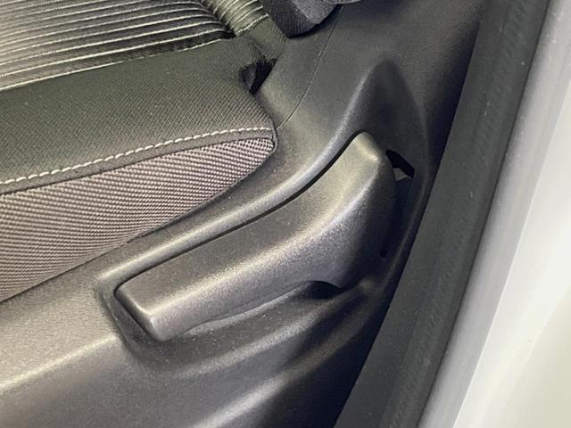 セレナ ハイウェイスターＶ　純正１０型ナビ　禁煙車　全周囲カメラ　プロパイロット　衝突被害軽減システム　レーダークルーズ　コーナーセンサー　両側電動スライドドア　スマートキー　ＬＥＤヘッド　ビルトインＥＴＣ　純正１６インチアルミ（22枚目）