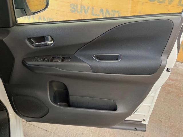 セレナ ハイウェイスターＶ　純正１０型ナビ　禁煙車　全周囲カメラ　プロパイロット　衝突被害軽減システム　レーダークルーズ　コーナーセンサー　両側電動スライドドア　スマートキー　ＬＥＤヘッド　ビルトインＥＴＣ　純正１６インチアルミ（29枚目）