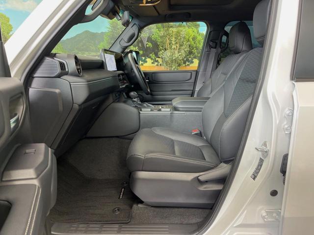 ランドクルーザー２５０ ＶＸ　サンルーフ　１２．３型ディスプレイオーディオ　全周囲カメラ　レーダークルーズ　シートベンチレーション　セーフティセンス　ブラインドスポットモニター　パワーバックドア　シートメモリー　ＥＴＣ（28枚目）