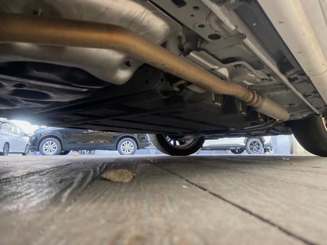 アウトランダーＰＨＥＶ Ｐ　７人乗り　９型ディスプレイオーディオ　全周囲カメラ　マイパイロット　レーダークルーズ　パワーバックドア　シートヒーター　ブラインドスポットモニター　シートメモリー　ＬＥＤヘッド　ＥＴＣ　４ＷＤ（31枚目）