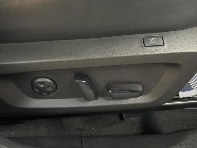 アウトランダーＰＨＥＶ Ｐ　７人乗り　９型ディスプレイオーディオ　全周囲カメラ　マイパイロット　レーダークルーズ　パワーバックドア　シートヒーター　ブラインドスポットモニター　シートメモリー　ＬＥＤヘッド　ＥＴＣ　４ＷＤ（34枚目）