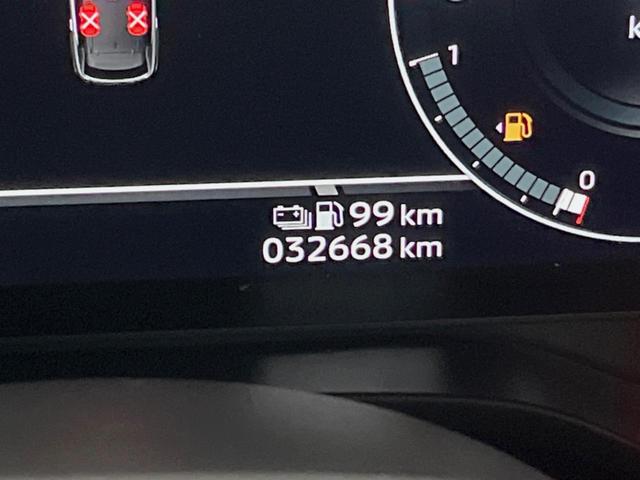 アウトランダーＰＨＥＶ Ｐ　７人乗り　９型ディスプレイオーディオ　全周囲カメラ　マイパイロット　レーダークルーズ　パワーバックドア　シートヒーター　ブラインドスポットモニター　シートメモリー　ＬＥＤヘッド　ＥＴＣ　４ＷＤ（45枚目）