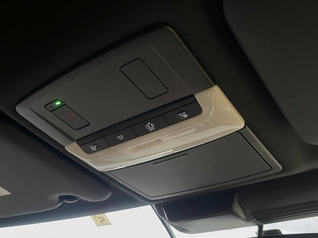 アウトランダーＰＨＥＶ Ｐ　７人乗り　９型ディスプレイオーディオ　全周囲カメラ　マイパイロット　レーダークルーズ　パワーバックドア　シートヒーター　ブラインドスポットモニター　シートメモリー　ＬＥＤヘッド　ＥＴＣ　４ＷＤ（54枚目）