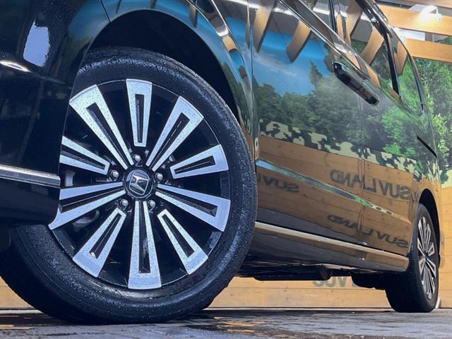 �y�����P�V�C���`�A���~�z�C�[���z�O�ςɃ}�b�`���������A���~�z�C�[���𑕒����Ă���܂��B�e��ЊO�A���~�z�C�[����A�X�^�b�h���X�^�C�����戵�����Ă���܂��B���񂲑��k����������