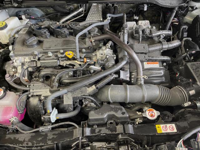 ヤリスクロス ハイブリッドＺ　禁煙車　純正８インチナビ　パノラミックビューモニター　トヨタセーフティセンス　ブラインドスポットモニター　ＥＴＣ　パワーシート　ステアリングヒーター　ハーフレザーシート　１８インチ純正アルミ（19枚目）