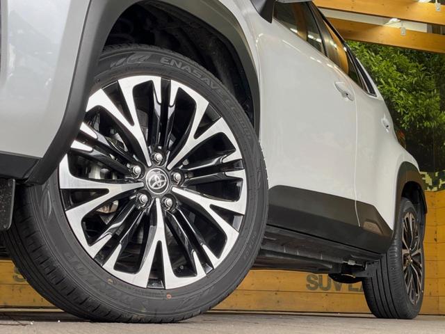 ヤリスクロス ハイブリッドＺ　禁煙車　純正８インチナビ　パノラミックビューモニター　トヨタセーフティセンス　ブラインドスポットモニター　ＥＴＣ　パワーシート　ステアリングヒーター　ハーフレザーシート　１８インチ純正アルミ（24枚目）