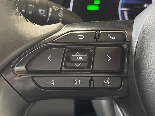 ヤリスクロス ハイブリッドＺ　禁煙車　純正８インチナビ　パノラミックビューモニター　トヨタセーフティセンス　ブラインドスポットモニター　ＥＴＣ　パワーシート　ステアリングヒーター　ハーフレザーシート　１８インチ純正アルミ（38枚目）