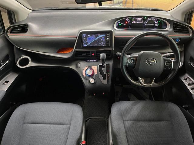 シエンタ ハイブリッドＧ　モデリスタエアロ　純正ナビ　バックカメラ　衝突軽減装置　両側パワースライドドア　純正１５インチアルミ　ＬＥＤヘッドライト　ＥＴＣ　Ｂｌｕｅｔｏｏｔｈ　スマートキー　オートエアコン　６人乗り（2枚目）