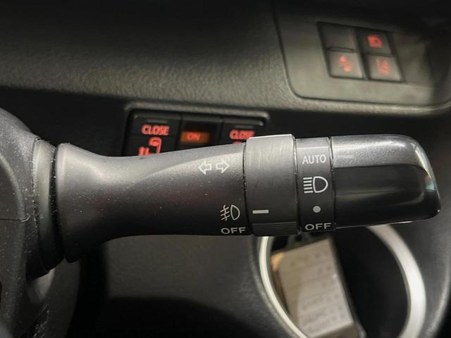 シエンタ ハイブリッドＧ　モデリスタエアロ　純正ナビ　バックカメラ　衝突軽減装置　両側パワースライドドア　純正１５インチアルミ　ＬＥＤヘッドライト　ＥＴＣ　Ｂｌｕｅｔｏｏｔｈ　スマートキー　オートエアコン　６人乗り（39枚目）