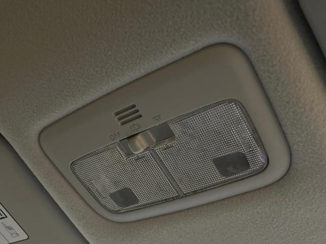 シエンタ ハイブリッドＧ　モデリスタエアロ　純正ナビ　バックカメラ　衝突軽減装置　両側パワースライドドア　純正１５インチアルミ　ＬＥＤヘッドライト　ＥＴＣ　Ｂｌｕｅｔｏｏｔｈ　スマートキー　オートエアコン　６人乗り（42枚目）