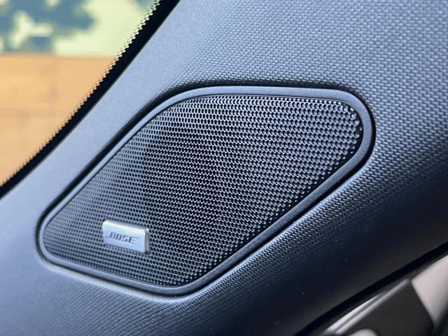 �y�a�n�r�d�T�E���h�V�X�e���z���[�J�[�I�v�V�����̍��i�ʃT�E���h�V�X�e���𓋍ځB��p�̃`���[�j���O���{���ꂽ�召�l�X�ȃX�s�[�J�[����ǎ��ȃT�E���h���t�ł��A�Տꊴ���ӂ�鉹����Ԃ����o���܂��B