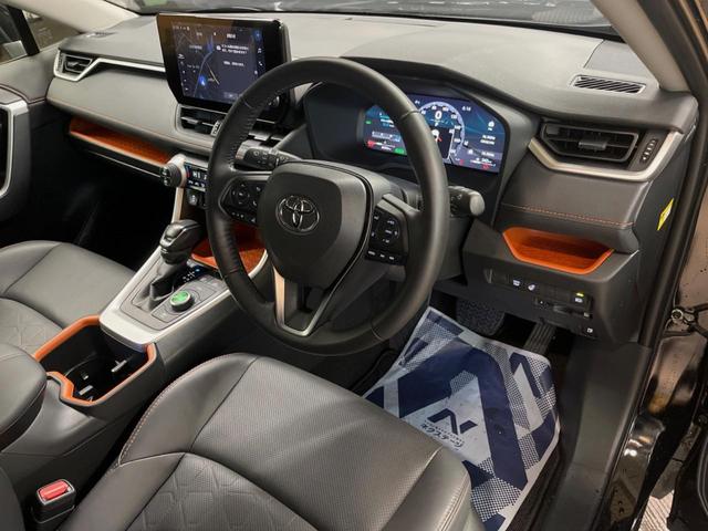 ＲＡＶ４ ハイブリッドアドベンチャー　４ＷＤ　純正１０．５インチディスプレイオーディオ　バックカメラ　衝突被害軽減システム　レーダークルーズ　禁煙車　電動リアゲート　前席シートエアコン　コーナーセンサー　ＬＥＤヘッド　ルーフレール　ＥＴＣ（35枚目）