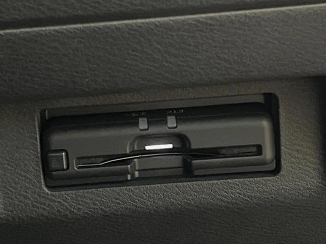 キックス Ｘ　純正９インチナビ　プロパイロット　全周囲カメラ　レーダークルーズ　禁煙車　ＥＴＣ　ＬＥＤヘッド　ハーフレザーシート　ルーフレール　純正１７インチアルミ　デジタルインナーミラー（6枚目）