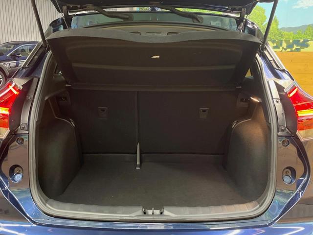 キックス Ｘ　純正９インチナビ　プロパイロット　全周囲カメラ　レーダークルーズ　禁煙車　ＥＴＣ　ＬＥＤヘッド　ハーフレザーシート　ルーフレール　純正１７インチアルミ　デジタルインナーミラー（10枚目）