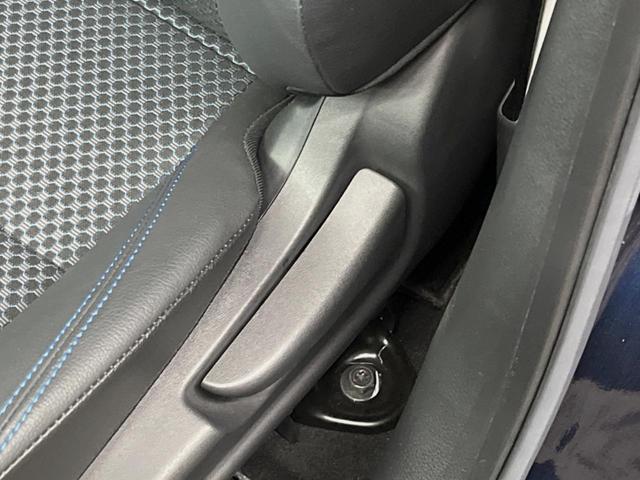 キックス Ｘ　純正９インチナビ　プロパイロット　全周囲カメラ　レーダークルーズ　禁煙車　ＥＴＣ　ＬＥＤヘッド　ハーフレザーシート　ルーフレール　純正１７インチアルミ　デジタルインナーミラー（23枚目）