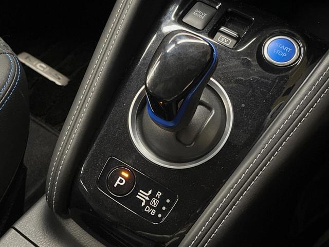 キックス Ｘ　純正９インチナビ　プロパイロット　全周囲カメラ　レーダークルーズ　禁煙車　ＥＴＣ　ＬＥＤヘッド　ハーフレザーシート　ルーフレール　純正１７インチアルミ　デジタルインナーミラー（45枚目）