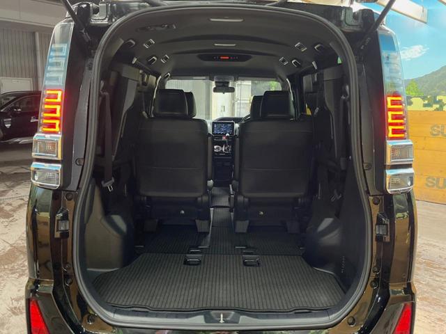 ヴォクシー ＺＳ　煌ＩＩＩ　純正９型ナビ　クルーズコントロール　バックカメラ　衝突被害軽減システム　禁煙車　ハーフレザーシート　コーナーセンサー　ＬＥＤヘッド　ビルトインＥＴＣ　純正１６インチアルミ　車線逸脱警報（37枚目）