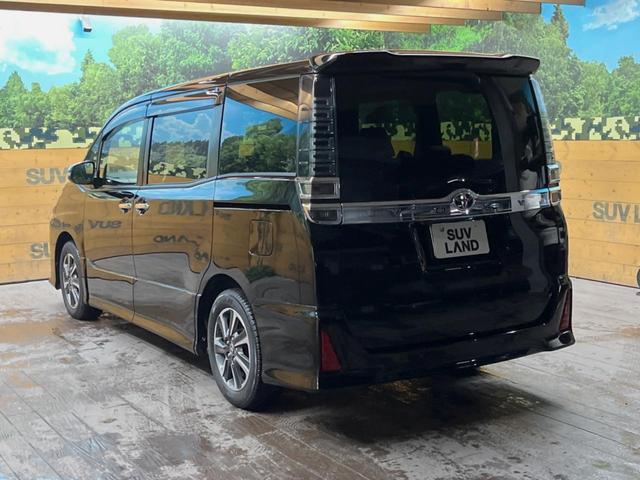 ヴォクシー ＺＳ　煌ＩＩＩ　純正９型ナビ　クルーズコントロール　バックカメラ　衝突被害軽減システム　禁煙車　ハーフレザーシート　コーナーセンサー　ＬＥＤヘッド　ビルトインＥＴＣ　純正１６インチアルミ　車線逸脱警報（49枚目）