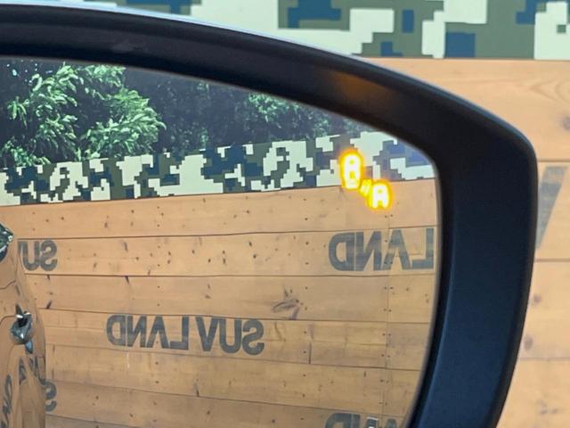 �y�u���C���h�X�|�b�g���j�^�����O�z���s���A�h�A�~���[�̎��p�ɂȂ�₷���ӏ��Ɍ㑱�Ԃ��ڋ߂���ƃT�C�h�~���[�t�߂Ɍx����\���A�h���C�o�[�ɒ��ӊ��N�����Ă���܂��B