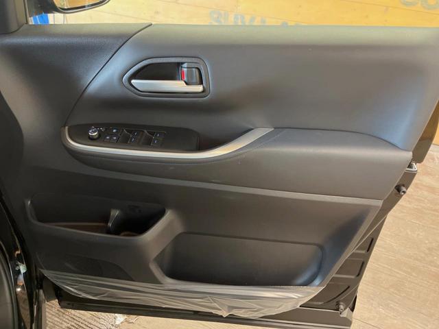 ヴォクシー ハイブリッドＳ－Ｚ　１０．５インチディスプレイオーディオ　全周囲カメラ　セーフティセンス　レーダークルーズ　両側パワスラ　ハーフレザーシート　ＬＥＤライト　純正１７インチアルミ　シートヒーター　デュアルオートエアコン（28枚目）