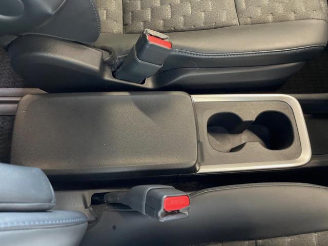 ヴォクシー ハイブリッドＳ－Ｚ　１０．５インチディスプレイオーディオ　全周囲カメラ　セーフティセンス　レーダークルーズ　両側パワスラ　ハーフレザーシート　ＬＥＤライト　純正１７インチアルミ　シートヒーター　デュアルオートエアコン（48枚目）