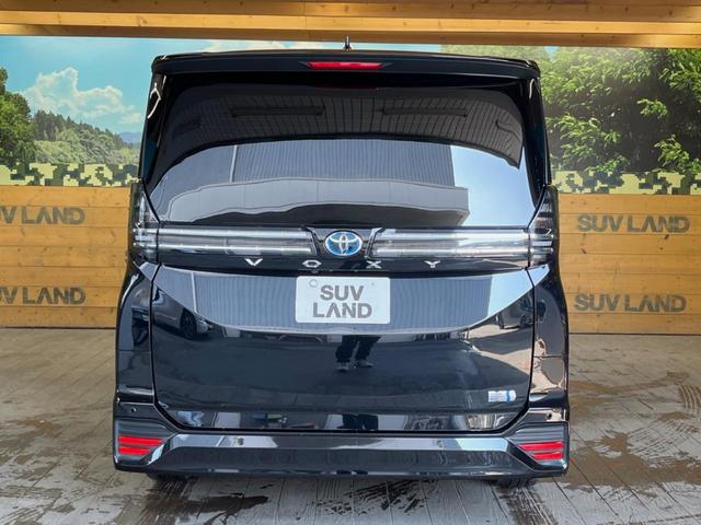 ヴォクシー ハイブリッドＳ－Ｚ　１０．５インチディスプレイオーディオ　全周囲カメラ　セーフティセンス　レーダークルーズ　両側パワスラ　ハーフレザーシート　ＬＥＤライト　純正１７インチアルミ　シートヒーター　デュアルオートエアコン（52枚目）