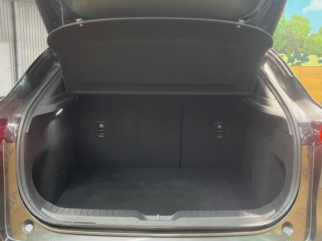 ＣＸ－３０ ２０Ｓ　プロアクティブ　ツーリングセレクション　８．８インチマツダコネクト　全周囲カメラ　衝突軽減　レーダークルーズ　パワーバックドア　シートヒーター　メモリー機能付きパワーシート　ヘッドアップディスプレイ　ＬＥＤヘッド　１８インチアルミ　ＥＴＣ（10枚目）