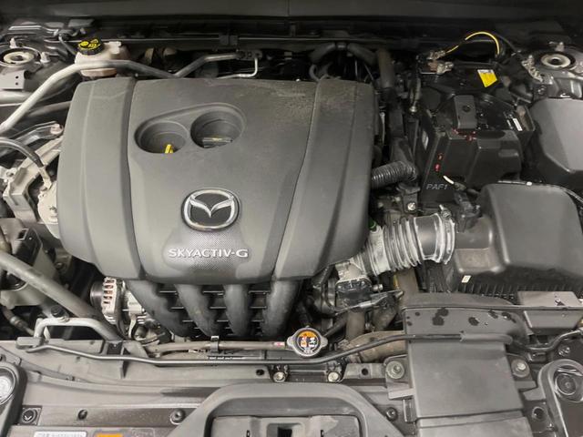 ＣＸ－３０ ２０Ｓ　プロアクティブ　ツーリングセレクション　８．８インチマツダコネクト　全周囲カメラ　衝突軽減　レーダークルーズ　パワーバックドア　シートヒーター　メモリー機能付きパワーシート　ヘッドアップディスプレイ　ＬＥＤヘッド　１８インチアルミ　ＥＴＣ（18枚目）