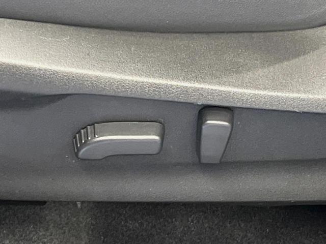 �y�p���[�V�[�g�z�X�C�b�`��ŊȒP�ɃV�[�g�̔��������\�I�d��������͂�����܂���I���K�ȃV�[�g�|�W�V�����ɃZ�b�g���āA���K�ȃh���C�u�����y���݂��������B