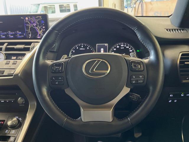 �y�����v�����X�e�A�����O�z�㎿�Ȋv���g�p���邱�ƂŁA��ɂ����������݂ƂĂ��^�]���₷���n���h���ł���