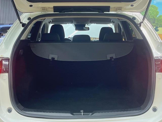 ＣＸ－５ ＸＤ　ターボ　マツダコネクトナビ　サイド・バックカメラ　衝突軽減　クルーズコントロール　ＬＥＤヘッド　純正１９インチオプションアルミ　デュアルオートエアコン　オートブレーキホールド　スマートキー　ＥＴＣ（10枚目）