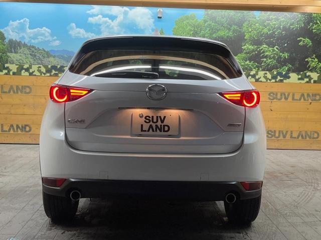 ＣＸ－５ ＸＤ　ターボ　マツダコネクトナビ　サイド・バックカメラ　衝突軽減　クルーズコントロール　ＬＥＤヘッド　純正１９インチオプションアルミ　デュアルオートエアコン　オートブレーキホールド　スマートキー　ＥＴＣ（15枚目）