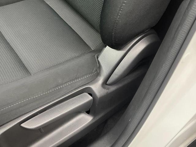 ＣＸ－５ ＸＤ　ターボ　マツダコネクトナビ　サイド・バックカメラ　衝突軽減　クルーズコントロール　ＬＥＤヘッド　純正１９インチオプションアルミ　デュアルオートエアコン　オートブレーキホールド　スマートキー　ＥＴＣ（22枚目）