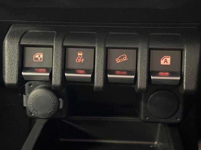 ジムニーシエラ ＪＣ　４ＷＤ　禁煙車　９型大画面ナビ　セーフティーサポート　クルーズコントロール　シートヒーター　ダウンヒルアシスト　ＬＥＤヘッドランプ　ＥＴＣ　オートハイビーム　純正１５インチアルミ　革巻きステアリング（6枚目）