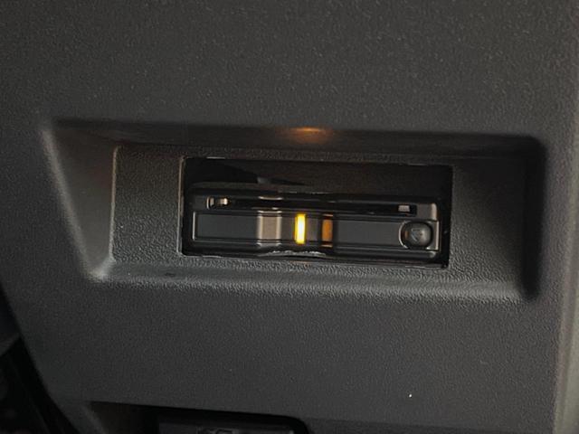 ジムニーシエラ ＪＣ　４ＷＤ　禁煙車　９型大画面ナビ　セーフティーサポート　クルーズコントロール　シートヒーター　ダウンヒルアシスト　ＬＥＤヘッドランプ　ＥＴＣ　オートハイビーム　純正１５インチアルミ　革巻きステアリング（7枚目）