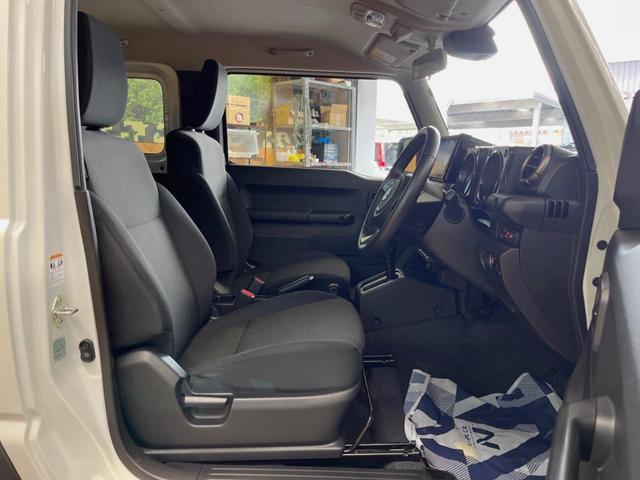 ジムニーシエラ ＪＣ　４ＷＤ　禁煙車　９型大画面ナビ　セーフティーサポート　クルーズコントロール　シートヒーター　ダウンヒルアシスト　ＬＥＤヘッドランプ　ＥＴＣ　オートハイビーム　純正１５インチアルミ　革巻きステアリング（8枚目）