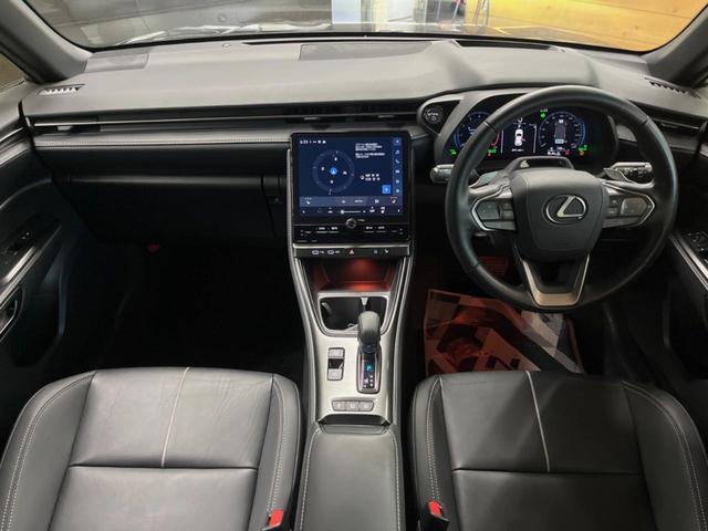 ＬＢＸ リラックス　９．８型ディスプレイオーディオ　全周囲カメラ　レーダークルーズ　禁煙車　パワーバックドア　パワーシート　シートヒーター　ブラインドスポットモニター　ＬＥＤヘッド　黒革シート　ＥＴＣ（2枚目）