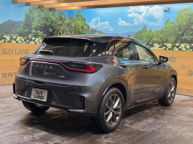 ＬＢＸ リラックス　９．８型ディスプレイオーディオ　全周囲カメラ　レーダークルーズ　禁煙車　パワーバックドア　パワーシート　シートヒーター　ブラインドスポットモニター　ＬＥＤヘッド　黒革シート　ＥＴＣ（18枚目）