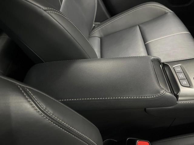 ＬＢＸ リラックス　９．８型ディスプレイオーディオ　全周囲カメラ　レーダークルーズ　禁煙車　パワーバックドア　パワーシート　シートヒーター　ブラインドスポットモニター　ＬＥＤヘッド　黒革シート　ＥＴＣ（45枚目）