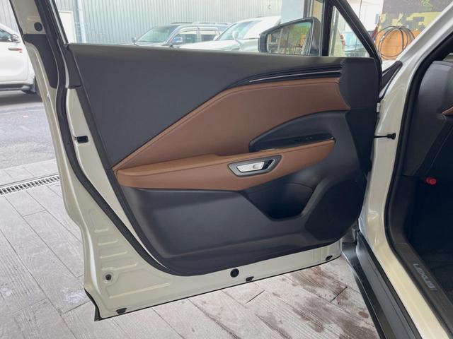 ＬＢＸ リラックス　９．８型ディスプレイオーディオ　全周囲カメラ　レーダークルーズ　禁煙車　シートヒーター　ブラインドスポットモニター　茶内装　ＬＥＤヘッド　パワーバックドア　パワーシート　ＥＴＣ　１８インチアルミ（23枚目）