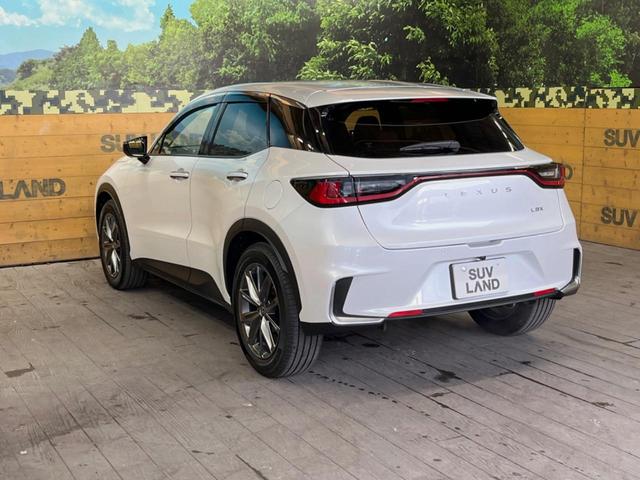 ＬＢＸ リラックス　９．８型ディスプレイオーディオ　全周囲カメラ　レーダークルーズ　禁煙車　シートヒーター　ブラインドスポットモニター　茶内装　ＬＥＤヘッド　パワーバックドア　パワーシート　ＥＴＣ　１８インチアルミ（54枚目）