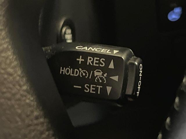 ヴェルファイアハイブリッド エグゼクティブラウンジＺ　モデリスタエアロ　サンルーフ　９インチメーカーナビ　全周囲カメラ　セーフティセンス　レーダークルーズ　両側パワスラ　革シート　フリップダウン　デジタルインナーミラー　シーケンシャルターンランフ　ＥＴＣ（47枚目）