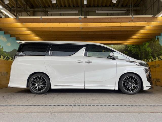 ヴェルファイアハイブリッド エグゼクティブラウンジＺ　モデリスタエアロ　サンルーフ　９インチメーカーナビ　全周囲カメラ　セーフティセンス　レーダークルーズ　両側パワスラ　革シート　フリップダウン　デジタルインナーミラー　シーケンシャルターンランフ　ＥＴＣ（59枚目）