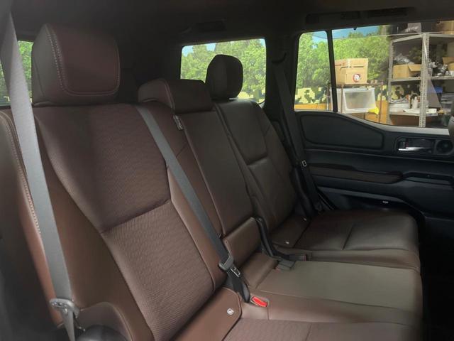 �L�X�Ƃ����Q��ڃV�[�g�͋��Z���������A���S�n�����K�I�F�B��Ƒ��Ƃ̂��o�����ɂ҂�����ł��B�x�r�[�V�[�g��`���C���h�V�[�g�g�p�������K�ɂ��߂�������������\���ȋ�Ԃ��m�ۂ��Ă��܂��B