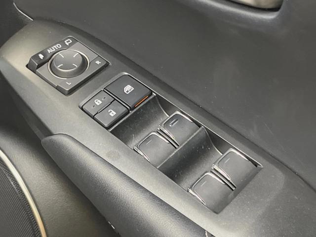 ＮＸ ＮＸ３００　バージョンＬ　サンルーフ　１０．３インチメーカーナビ　サイド・バックカメラ　プリクラッシュセーフティ　レーダークルーズ　黒革シート　シートベンチレーション　三眼ＬＥＤヘッド　１８インチオプションアルミ　スマートキー（28枚目）