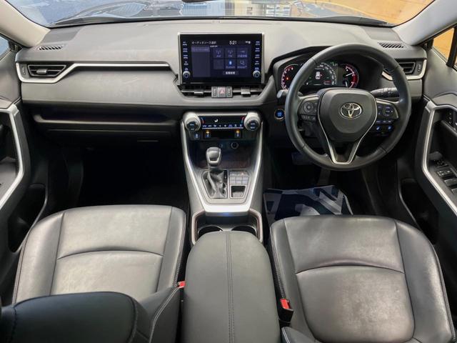 RAV4 G 9インチディスプレイオーディオ 全周囲カメラ セーフティセンス レーダークルーズ ブラインドスポットモニター シートヒーター 合皮シート LEDヘッド パワーバックドア 18インチアルミ スマートキー(2枚目)