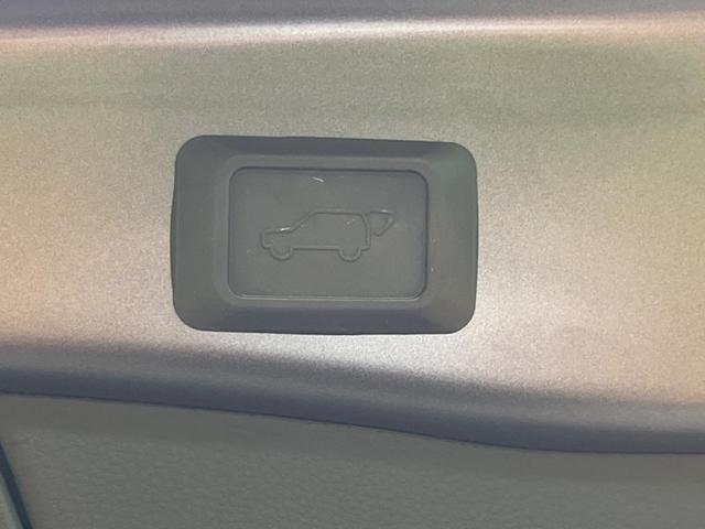 RAV4 G 9インチディスプレイオーディオ 全周囲カメラ セーフティセンス レーダークルーズ ブラインドスポットモニター シートヒーター 合皮シート LEDヘッド パワーバックドア 18インチアルミ スマートキー(8枚目)
