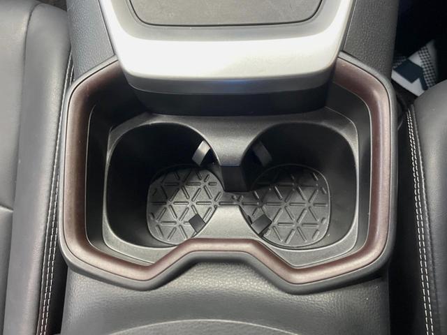 RAV4 G 9インチディスプレイオーディオ 全周囲カメラ セーフティセンス レーダークルーズ ブラインドスポットモニター シートヒーター 合皮シート LEDヘッド パワーバックドア 18インチアルミ スマートキー(46枚目)