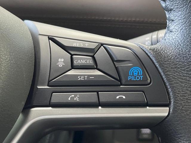 �y�v���p�C���b�g�z�������H�ł̒��������s���y�ɁI�I�a�؎��Ə��񑖍s�̃V�[���ŁA�A�N�Z���E�u���[�L�E�X�e�A�����O�������Ő��䂵�A�������^�]�̕��S���y�����Ă���܂���